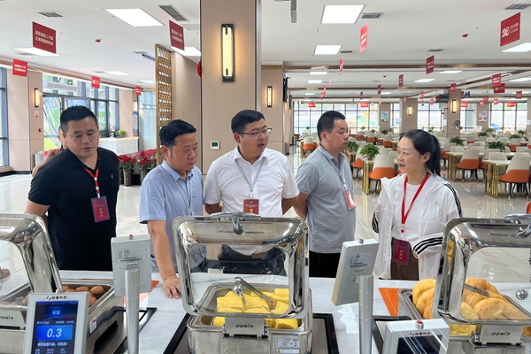 職工代表現(xiàn)場考核_副本.jpg