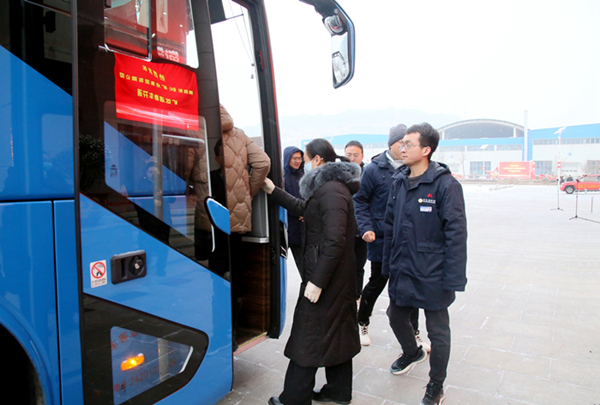 6——通勤大巴 上線.jpg