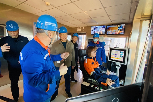 現(xiàn)場(chǎng)觀摩 (2)_副本.jpg