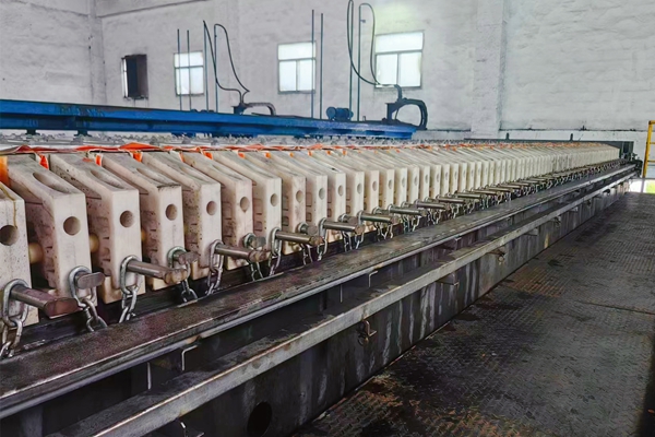 1 新型隔膜超高壓壓濾機.jpg