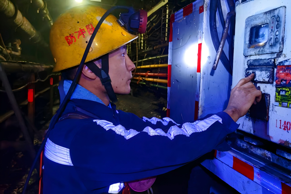 1730707307124830.png 第二段:安全確認(rèn)檢查_(kāi)副本.png