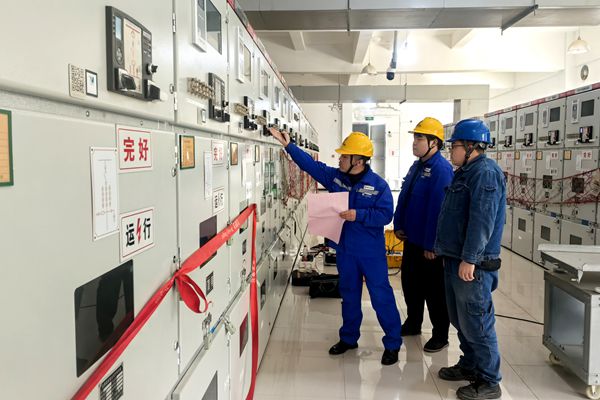 高壓配電柜操作_副本.jpg