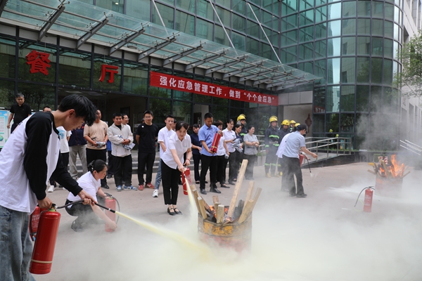 1756719531739921.jpg 2應急演練_副本.jpg