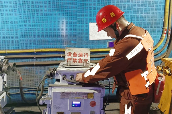 3 現(xiàn)場安全排查._副本.jpg