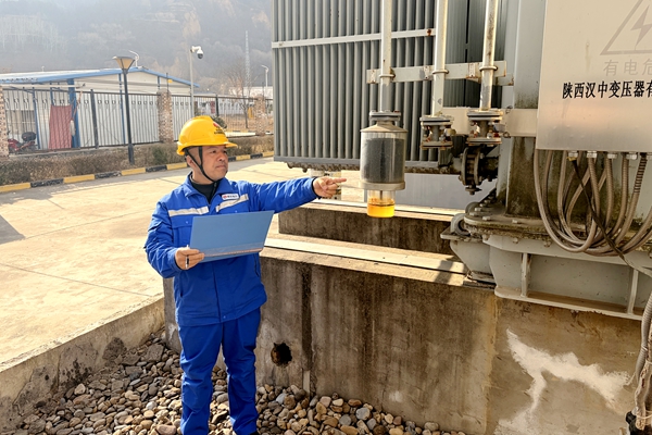 1766473192914939.jpg 1.手指口述融入設(shè)備巡檢_副本.jpg