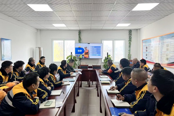 1773998595150202.jpg 班前會(huì)“三講一落實(shí)”安全管理_副本.jpg