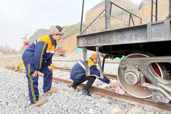 1773998619156242.jpg 現(xiàn)場(chǎng)安全精細(xì)化管理_副本.jpg