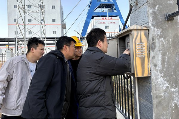 1774510212107399.jpg 4.設(shè)備培訓(xùn)_副本.jpg